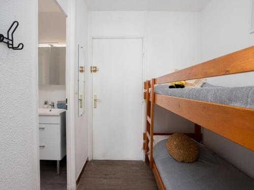 Apartment Du Soleil-3 by Interhome