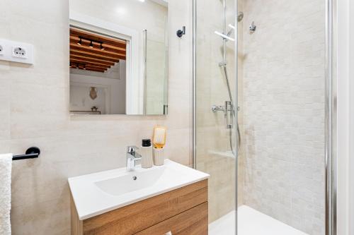 Lodging Apartments Almirall Beach 11