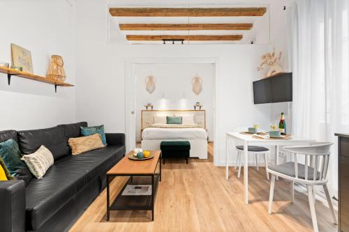 Lodging Apartments Almirall Beach 11