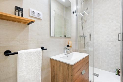Lodging Apartments Almirall Beach 11