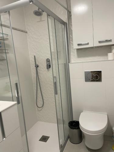 Ένα μπάνιο στο Chambre suite privée à Boulogne