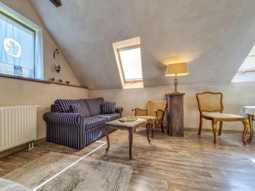 Ruang duduk di Holiday Home Moja Mała Toskania by Interhome