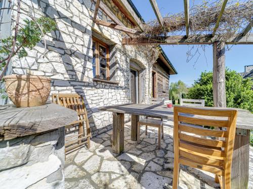 Kawasan patio atau luaran di Holiday Home Jura dla Ciebie by Interhome