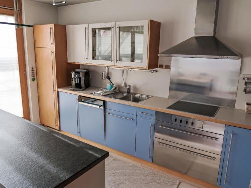 Una cocina o zona de cocina en Apartment Casa Libelle by Interhome