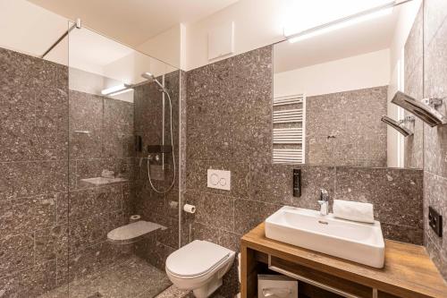 Vannituba majutusasutuses Almresort Sonnenalpe Nassfeld