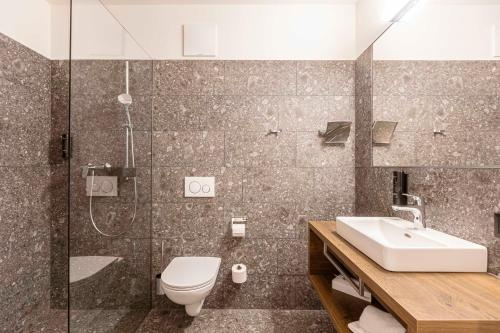 Vannituba majutusasutuses Almresort Sonnenalpe Nassfeld