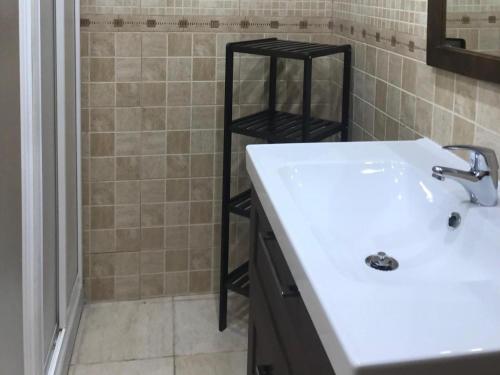 Φωτογραφία από το άλμπουμ του Espectacular residencial en 1a linea con piscina σε Benajarafe