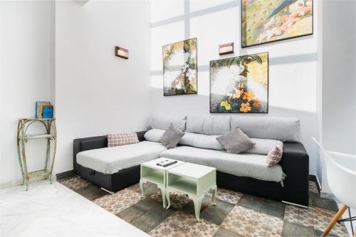 Posezení v ubytování Penthouse con terraza- 2D 2B- Triana