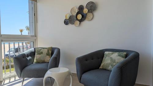 ESMERALDA sea front apartment