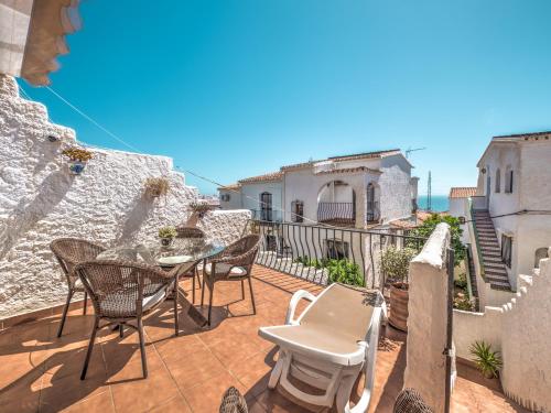 Townhouse in Capistrano village with 2 pool areas