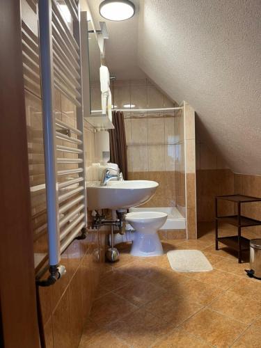 Kúpeľňa v ubytovaní Guesthouse Villa Plitvička