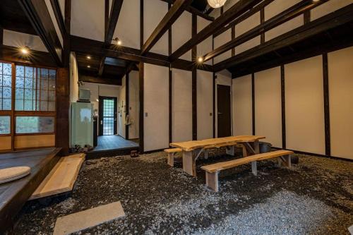 Gallery image of アップスタイル大垣ー明治から時を刻む古民家。 in Ogaki