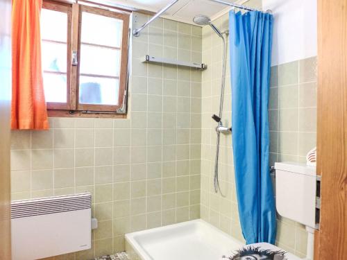 Ein Badezimmer in der Unterkunft Apartment Reinisch by Interhome