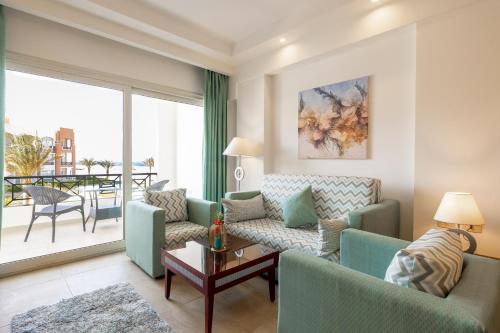 Gallery image of Oyster Bay Beach Suites in Abu Dabab