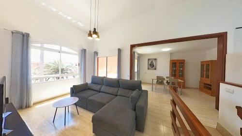 Home FTV, by Comfortable Luxury