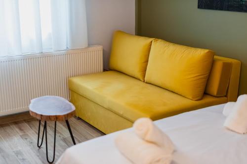 Ethra Suite 3