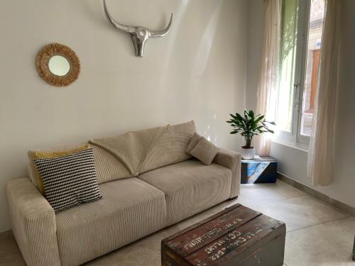 Photo de la galerie de l'établissement Charmante maison de ville avec cour extérieure, à Arles