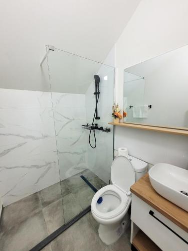 Ένα μπάνιο στο Casa Mihai Marius