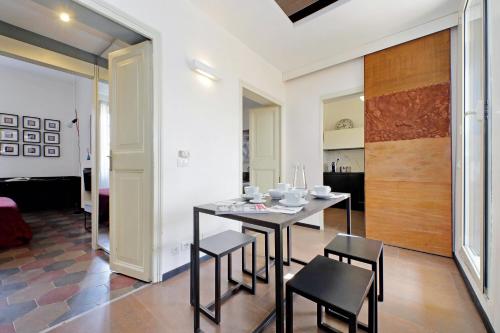 Michelangelo Charmsuite