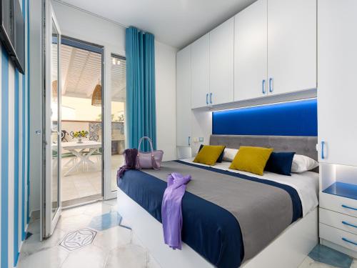 IL FARO E LA LUNA Beach Apartments photo 2