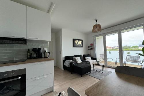 Photo de la galerie de l'établissement Beautiful appt with balcony in Blainville-sur-Orne, à Blainville-sur-Orne