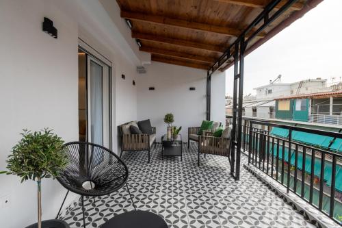 Acropolis Golden View Penthouse