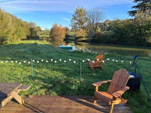 Foto dalla galleria di Joy Tiny House a Saint-Germain-le-Vieux