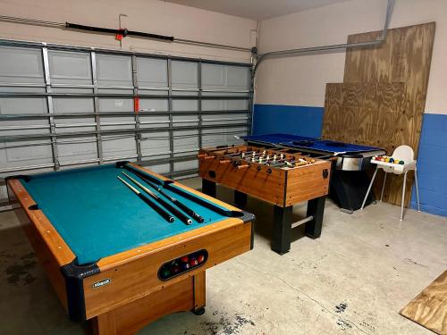 Panoramic 4BR Superior Pool Home near Disney Parks photo 28