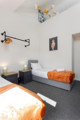 Gorst House - Walk to Anfield - Free parking photo 20