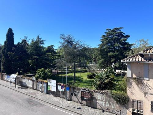 Κήπος έξω από το La Casa di Nonno Bino