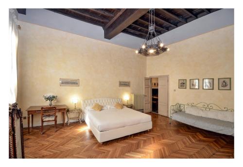 Duomo Luxury Home