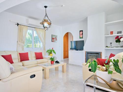 Holiday Home Casa Los Caracoles by Interhome