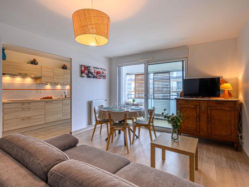 Apartment Clos Telenn by Interhome