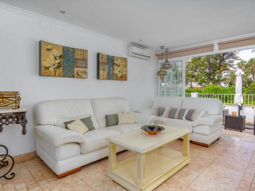 Holiday Home Esencia de jazmin by Interhome