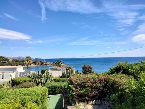 Apartment Le Front de Mer-6 by Interhome