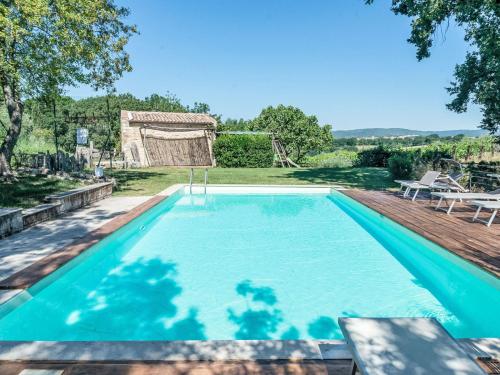 Swimming pool sa o malapit sa Holiday Home Il Borghetto by Interhome
