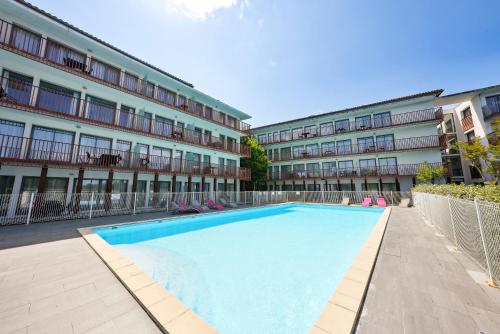 Πισίνα στο ή κοντά στο All Suites Appart Hôtel - Bassin d'Arcachon - Dune du Pilat