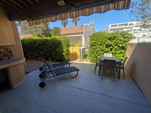 Villa 21, Cap Sauvage au village naturiste