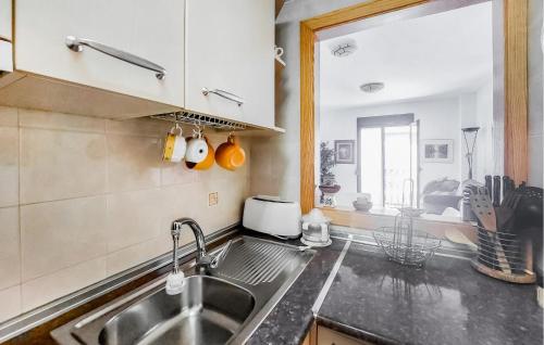 2 Bedroom Beautiful Apartment In Fuengirola