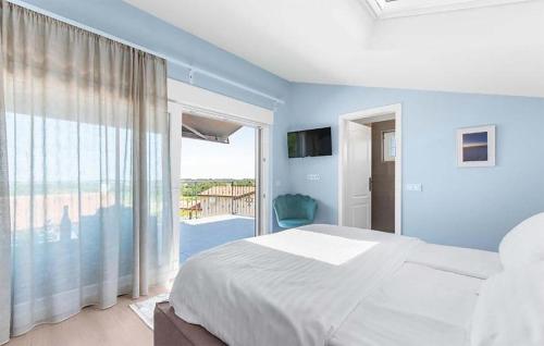 Gorgeous Home In Porec