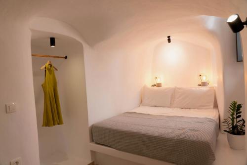 The Wine Cellar House by A Terre Cave Villas