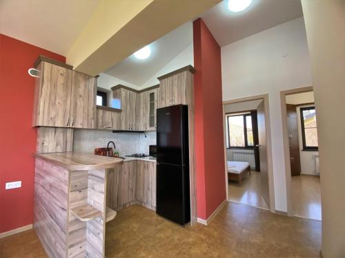 Una cocina o zona de cocina en Tsovasar Family Rest Complex