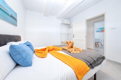 Casa Aramen - 150m to the Beach By Lanzarote Vacation Homes