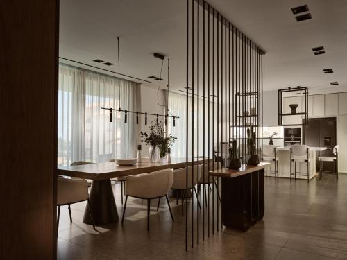 Φωτογραφία από το άλμπουμ του Oresteia Presidential Villa, a Legendary Retreat, By ThinkVilla σε Γαϊτάνι