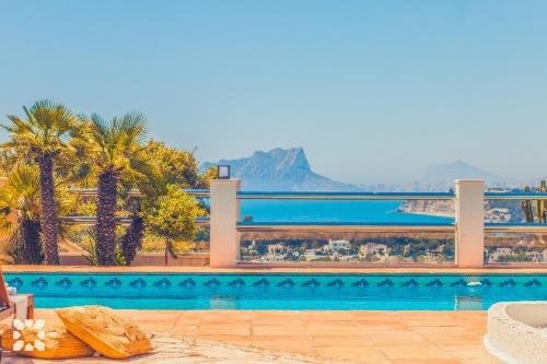 Villa Scarlett by Abahana Villas