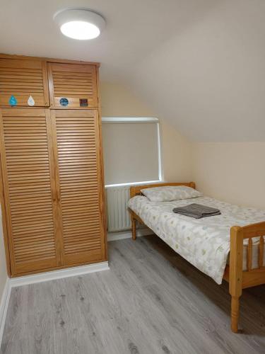 Letto o letti in una camera di Dublin Palm 2 Shared rooms