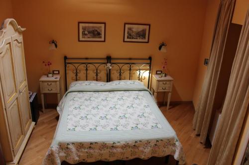 Een bed of bedden in een kamer bij Il Timone Lerta