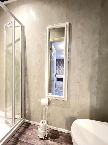 Ванная комната в Central Cove Guesthouse