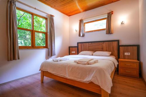 Postel nebo postele na pokoji v ubytování Cirali Hotel