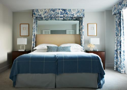 The Eliot Hotel Image